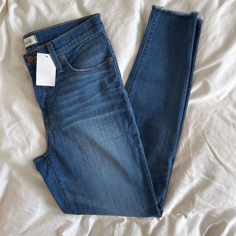 Madewell 9” High Rise Skinnies Jeans Raw Hem Geoff Wash